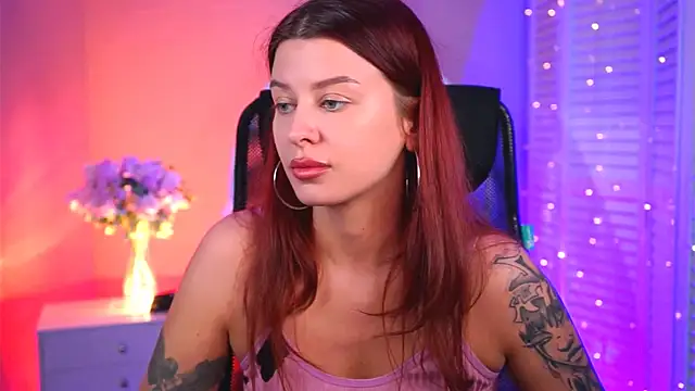 Snapshot of NicoleMun chatting on 03/28/26, 07:02 NicoleMun online show from 03/28/26, 07:02