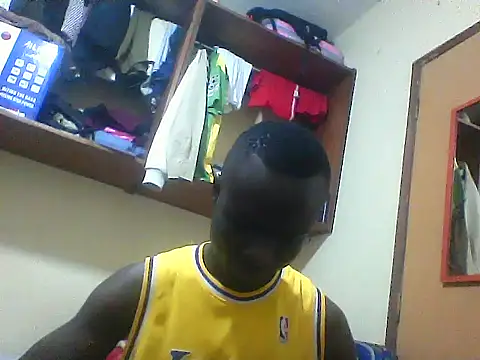 Snapshot of Javan_ chatting on 11/26/25, 07:48 Javan online show from 11/26/25, 07:48