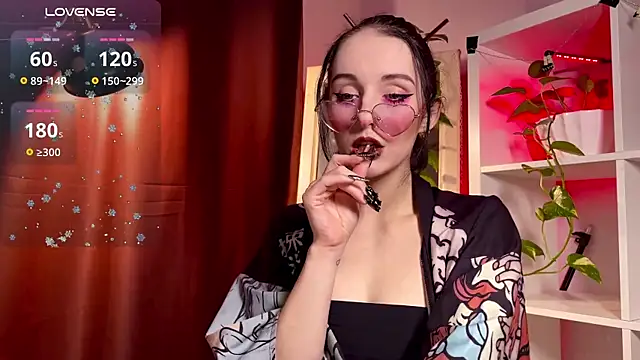 Alice Succuby online show from 02/07/25, 06:56