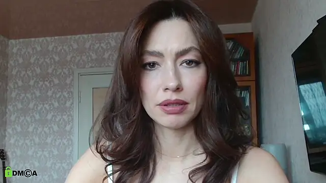 Snapshot of alicia_spicy chatting on 04/29/26, 11:25 alicia spicy online show from 04/29/26, 11:25