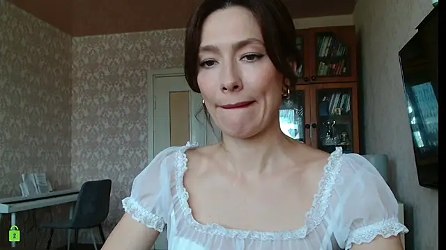 Snapshot of alicia_spicy chatting on 07/19/26, 09:13 alicia spicy online show from 07/19/26, 09:13