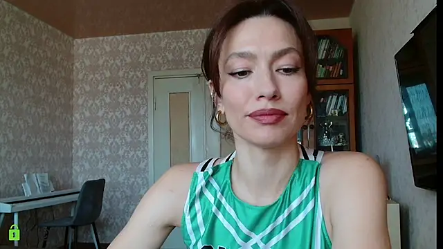 Snapshot of alicia_spicy chatting on 07/22/26, 07:33 alicia spicy online show from 07/22/26, 07:33