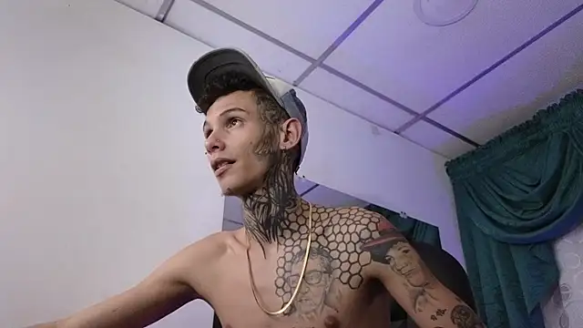 Stuart Boy  online show from 01/06/25, 06:14