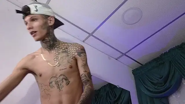 Stuart Boy  online show from 01/06/25, 09:19