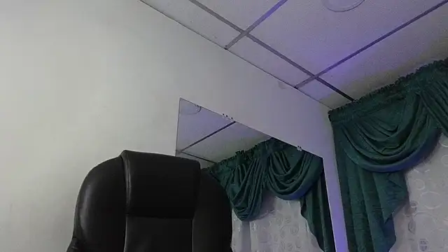 Stuart Boy  online show from 01/10/25, 03:18