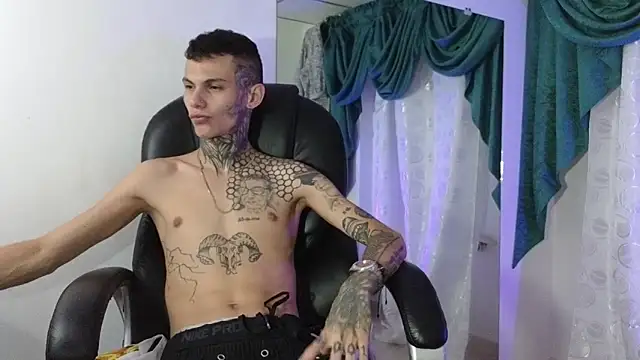 Stuart Boy  online show from 01/15/25, 08:30