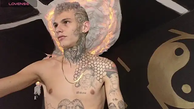 Stuart Boy  online show from 03/15/25, 08:15