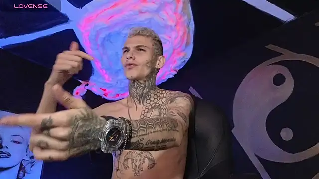 Stuart Boy  online show from 03/22/25, 06:54