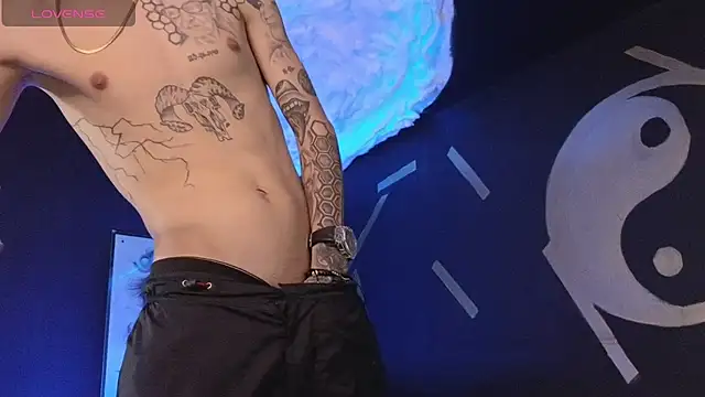 Stuart Boy  online show from 03/23/25, 03:54