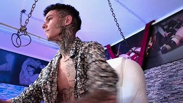 Stuart Boy  online show from 09/25/25, 04:05