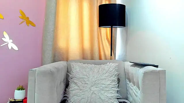  AlejaCruz  online show from 03/01/25, 06:21