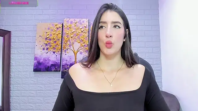  AlejaCruz  online show from 10/06/25, 07:11