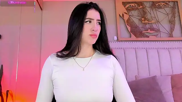  AlejaCruz  online show from 10/08/25, 11:52