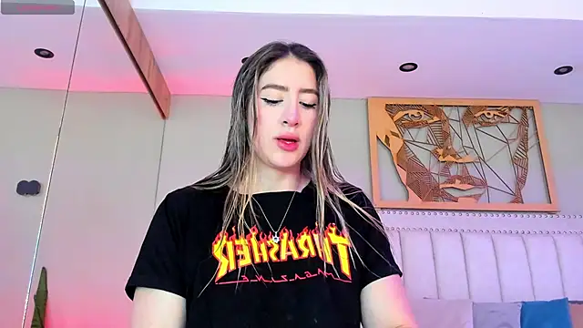  AlejaCruz  online show from 03/05/26, 04:58