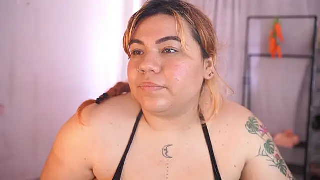 Samanta cutee online show from 06/11/26, 05:33