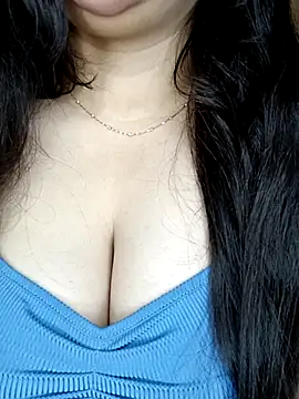 AK---47 online show from 11/13/25, 03:55