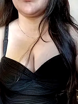 Snapshot of AK---47 chatting on 03/27/26, 08:26 AK---47 online show from 03/27/26, 08:26