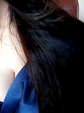 Snapshot of AK---47 chatting on 03/28/26, 08:47 AK---47 online show from 03/28/26, 08:47