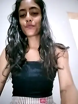 cleopatra-phaedra online show from 10/30/25, 04:19