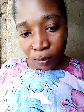 queen boobilicious  online show from 12/20/25, 07:48