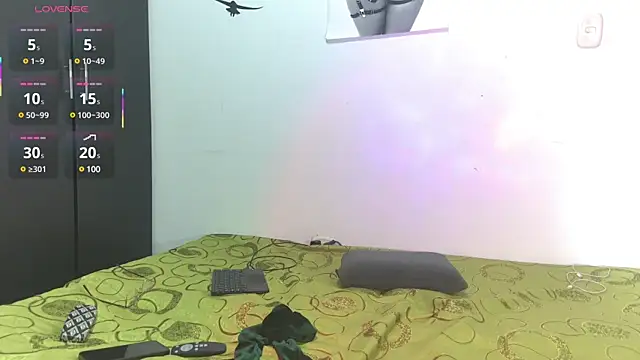  Hanna white  online show from 03/14/25, 05:16