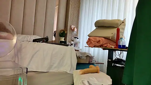 Snapshot of Dakotajansen chatting on 03/09/25, 09:46 Dakotajansen online show from 03/09/25, 09:46