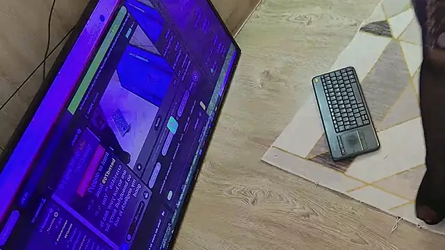 Snapshot of Dakotajansen chatting on 03/22/25, 02:14 Dakotajansen online show from 03/22/25, 02:14