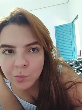 Bruninha Hot10 online show from 05/18/26, 07:09