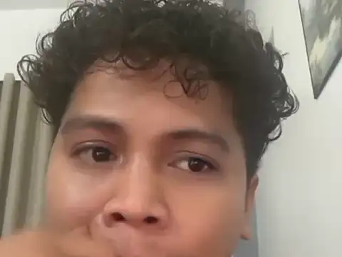 asian sweetboy online show from 02/23/26, 01:08