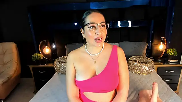 MayraVegas online show from 12/15/24, 04:59