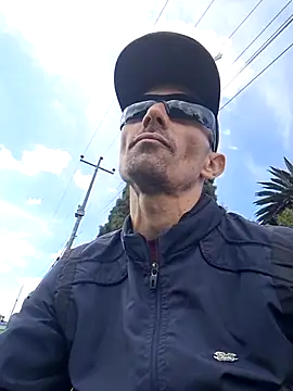 Snapshot of Nacho19cmsex chatting on 03/19/26, 07:51 Nacho19cmsex online show from 03/19/26, 07:51