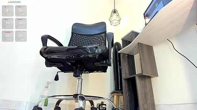 victoria Christie online show from 09/17/25, 10:17