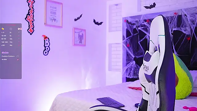 Marianamonroe  online show from 10/26/25, 06:58