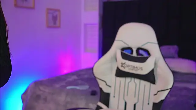 Snapshot of Marianamonroe_ chatting on 04/16/26, 11:55 Marianamonroe online show from 04/16/26, 11:55