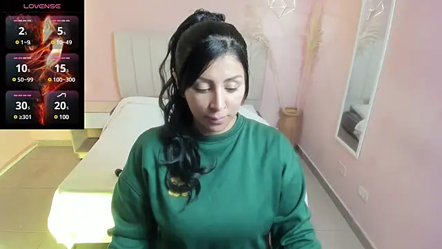 tiffani  love online show from 01/31/25, 11:56