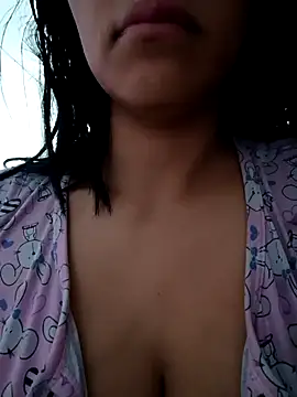 tiffani  love online show from 02/14/26, 03:31