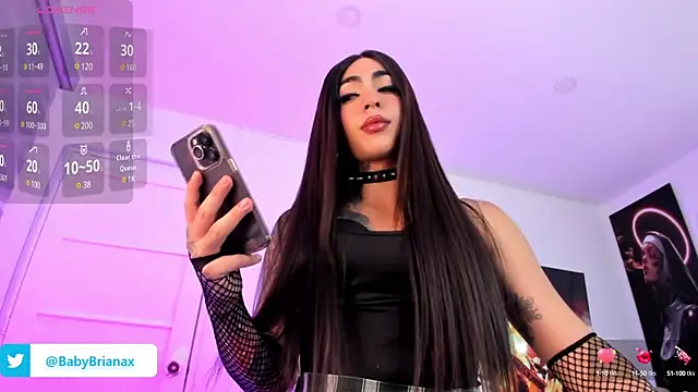 Snapshot of babybriexxx chatting on 02/12/25, 01:52 babybriexxx online show from 02/12/25, 01:52