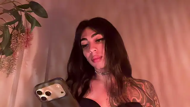 babybriexxx online show from 12/22/25, 03:58