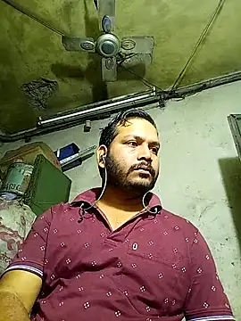 DeepakXxxR86 online show from 01/12/26, 02:22