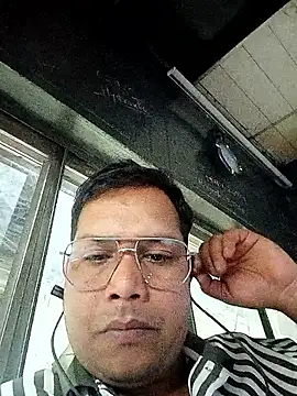 Snapshot of DeepakXxxR86 chatting on 03/30/26, 08:21 DeepakXxxR86 online show from 03/30/26, 08:21