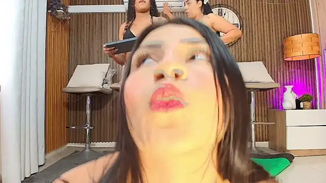 canelasquirt online show from 02/25/26, 06:39