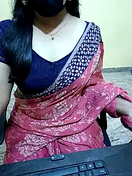 Nithya 05 online show from 11/18/25, 04:55