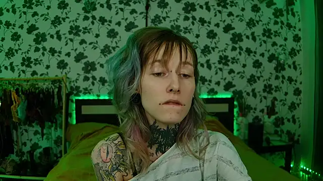 Littlespacemouse online show from 10/20/25, 05:02