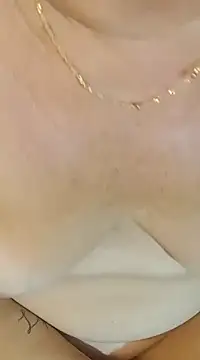 Snapshot of titiasexy chatting on 02/05/25, 05:20 titiasexy online show from 02/05/25, 05:20