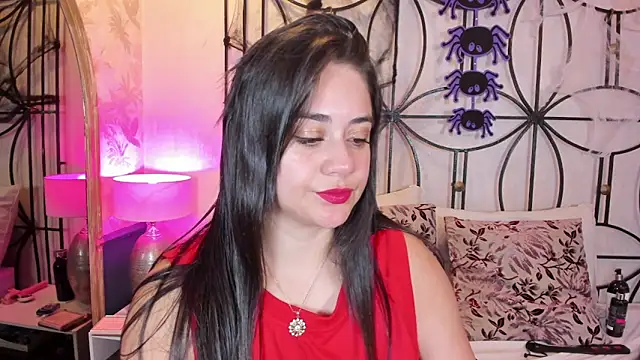 Snapshot of nahomi_sweett chatting on 10/22/25, 10:59 nahomi sweett online show from 10/22/25, 10:59