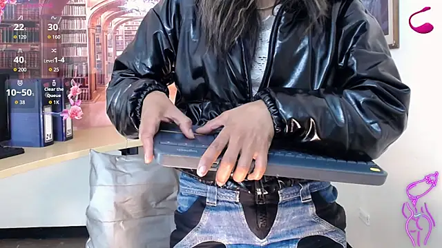 Catalella Ar online show from 11/15/25, 03:37