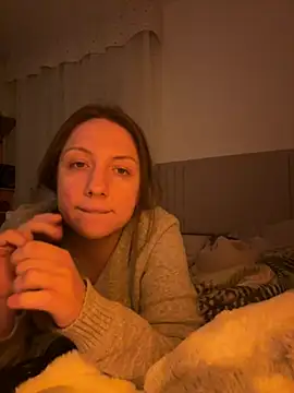 Snapshot of Sashabunny chatting on 03/19/26, 10:36 Sashabunny online show from 03/19/26, 10:36