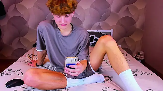 Ian Flor online show from 11/27/25, 12:07