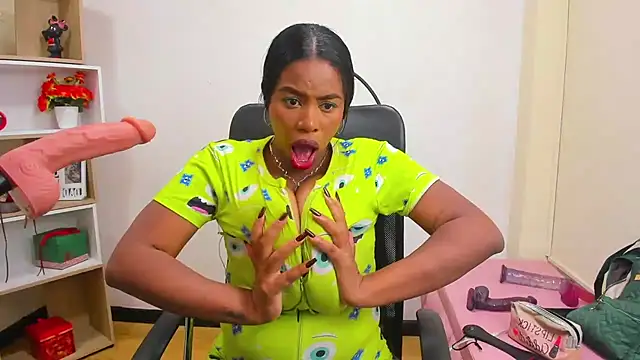 sammanta boobs online show from 01/22/25, 05:17