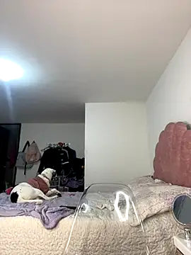 tati  22 online show from 09/18/25, 07:27